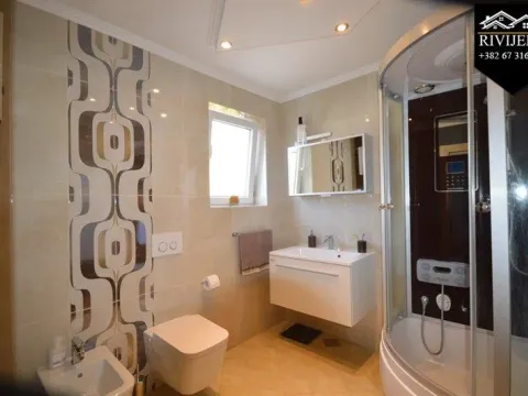 Sale, house, 200m², Baošići, Herceg Novi - image 8