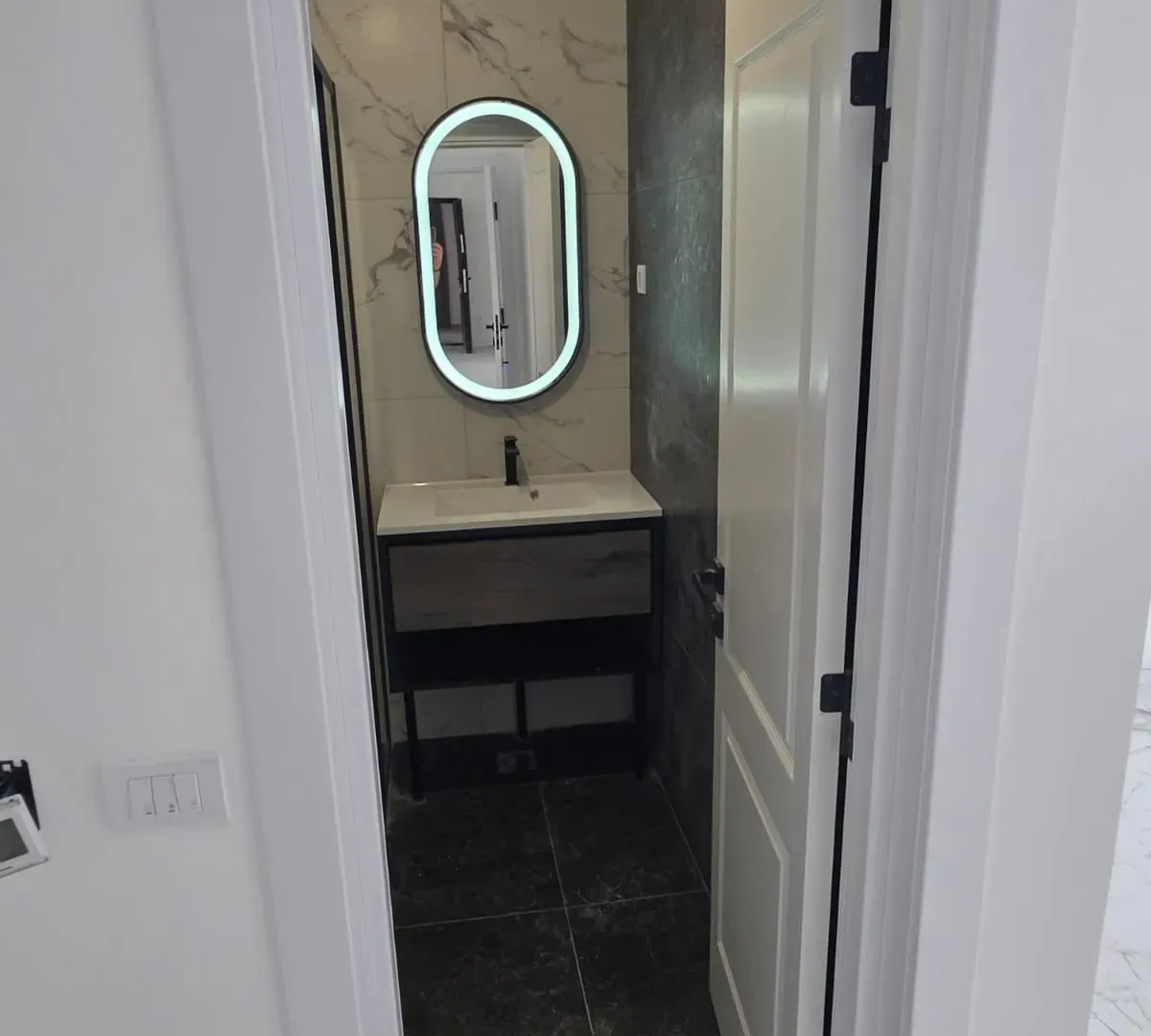 Prodaja, trosoban stan, 96m², Škaljari, Kotor