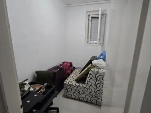 Izdavanje, trosoban stan, 61m², Stari grad, Novi Sad - image 13