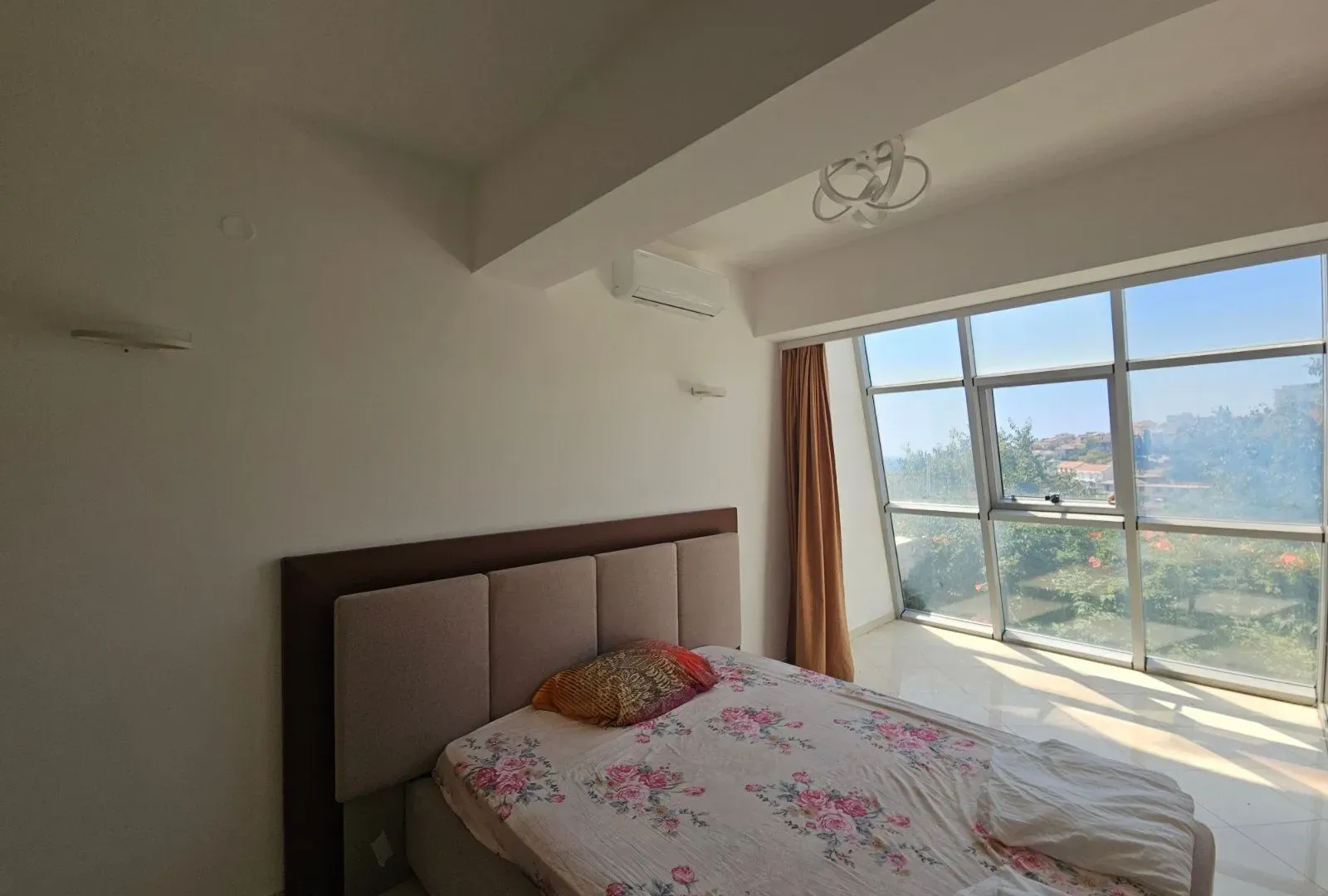 Prodaja, jednosoban stan, 85m², Pinješ, Ulcinj