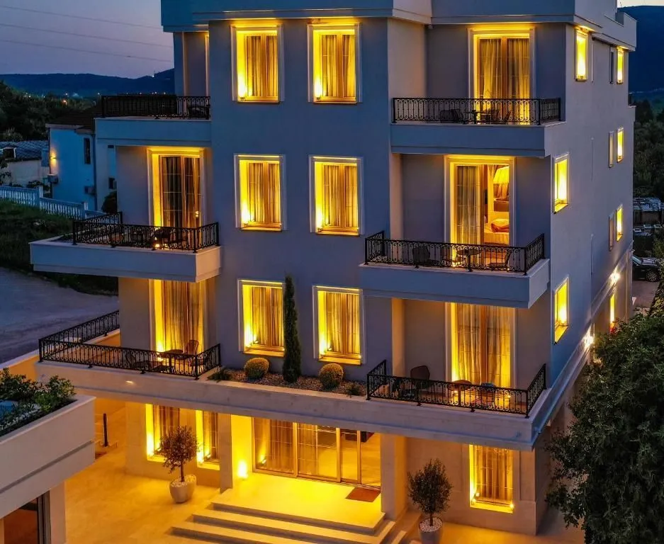 Prodaja, ugostiteljski objekat, 845m², Prijevor, Budva