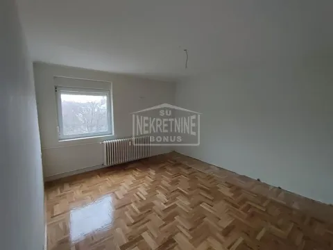 Prodaja, trosoban stan, 78m², Centar, Subotica - image 8