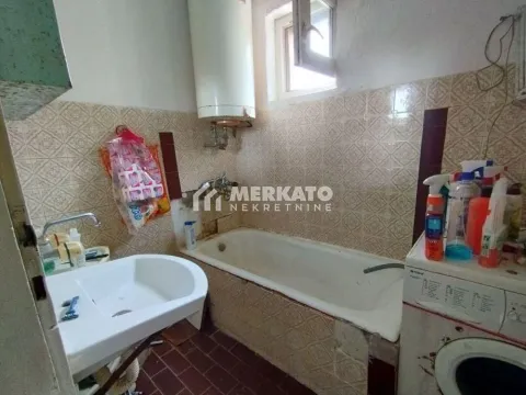 Prodaja, kuća, 153m², Ečka, Zrenjanin - image 16