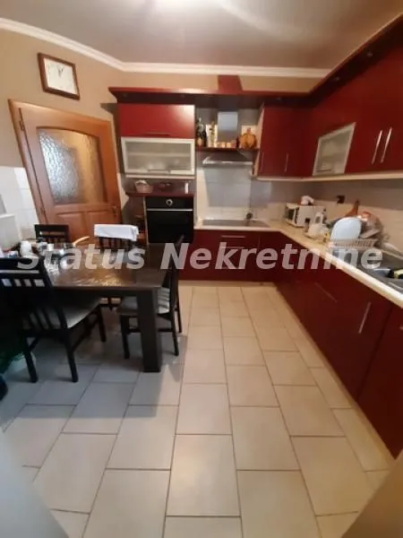 Sale, house, 582m², Tatarsko brdo, Petrovaradin