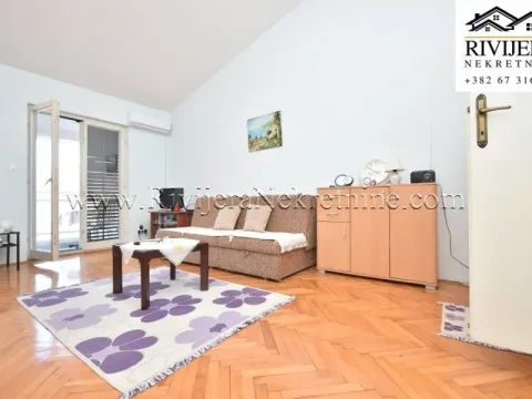 Prodaja, stan, 39m², Centar, Herceg Novi - image 3