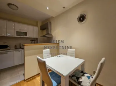 Izdavanje, jednosoban stan, 49m², Centar, Bar - image 4