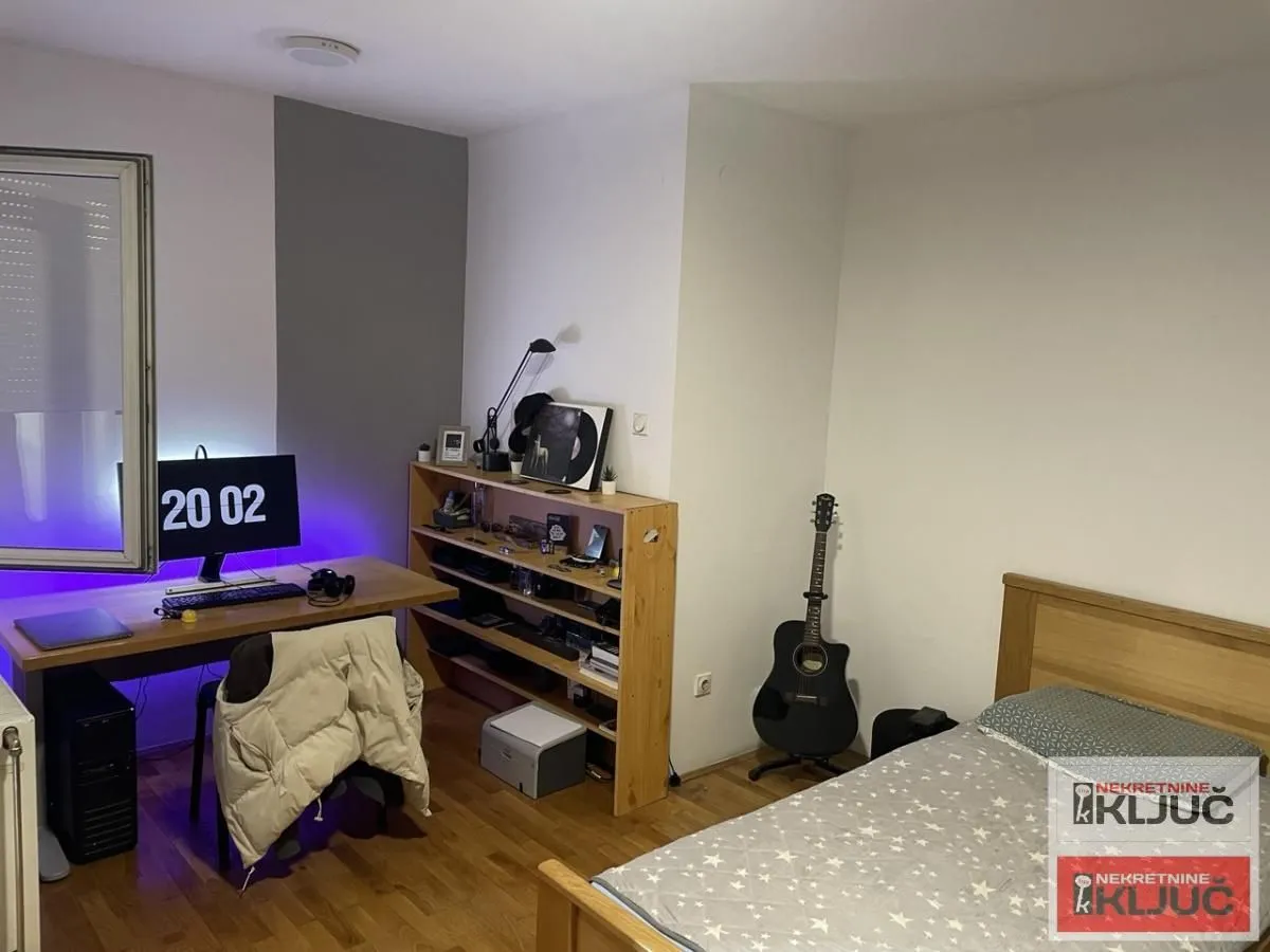 Izdavanje, garsonjera, 31m², Grbavica, Novi Sad Sve Podlokacije