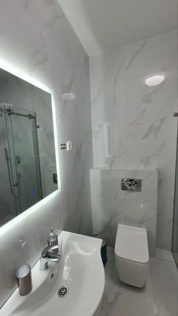 Izdavanje, jednosoban stan, 44m², Rafailovići, Budva
