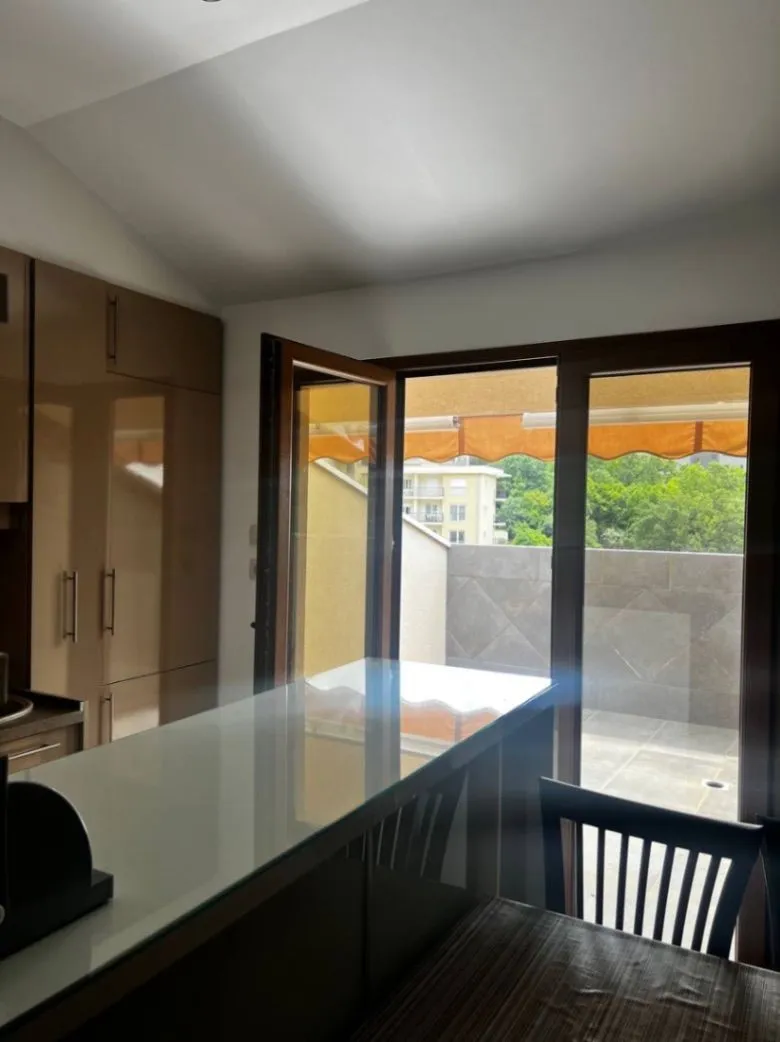 Sale, two bedroom apartment, 66m², Bečići, Budva