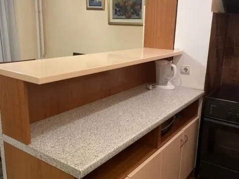 Izdavanje, četvorosoban stan, 81m², Stari Grad, Beograd - image 10