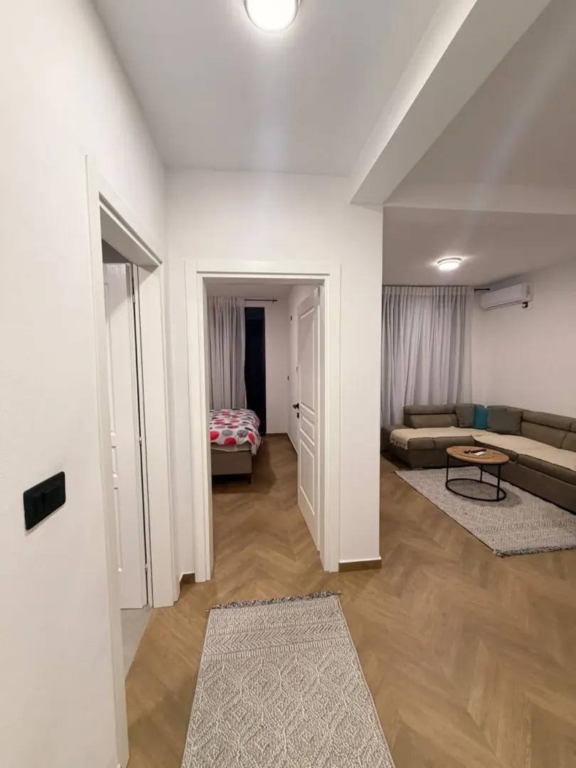 Izdavanje, jednosoban stan, 50m², Šušanj, Bar