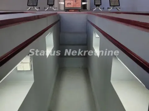 Rent, office space, 528m², Rumenka, Novi Sad Sve Podlokacije - image 2