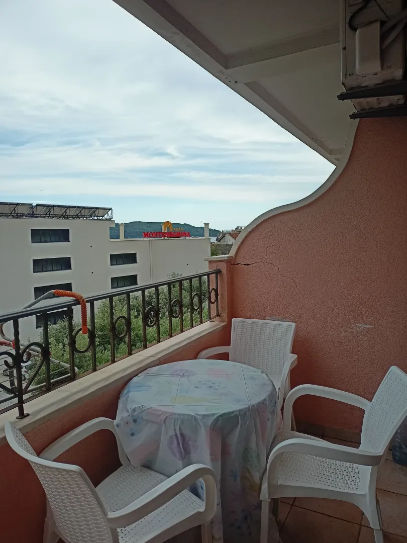 Rent, studio apartment, 30m², Rafailovići, Budva