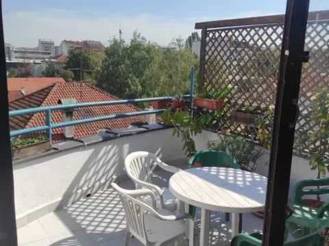 Sale, three bedroom apartment, 135m², Trošarina, Voždovac Sve Podlokacije - image 8