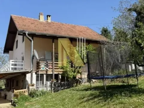Prodaja, kuća, 195m², Sremska Kamenica, Petrovaradin - image 6