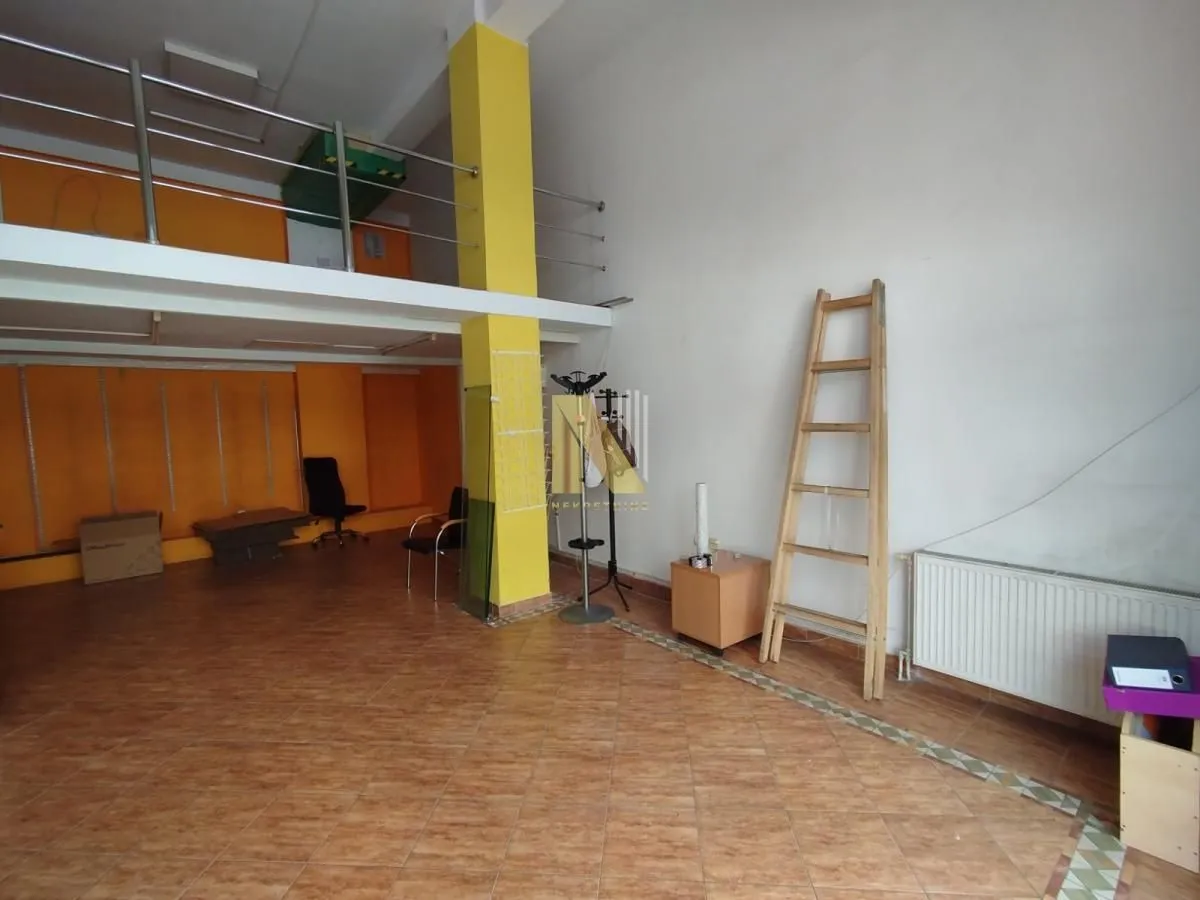 Rent, office space, 59m², Grbavica, Novi Sad Sve Podlokacije