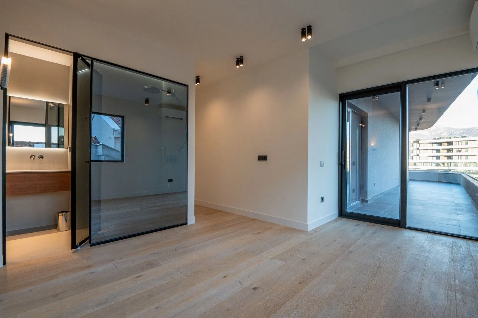 Prodaja, trosoban stan, 149m², Gospoština, Budva