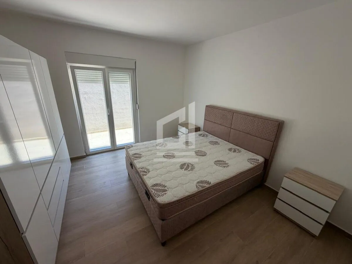 Rent, two bedroom apartment, 87m², Stari Aerodrom, Podgorica