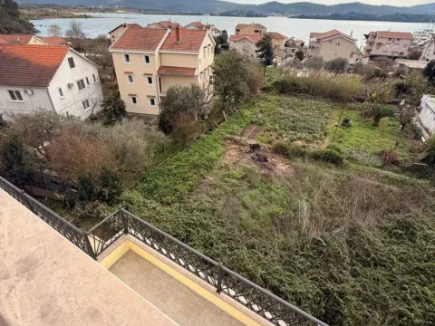 Prodaja, jednosoban stan, 49m², Tivat, Crna Gora - image 2