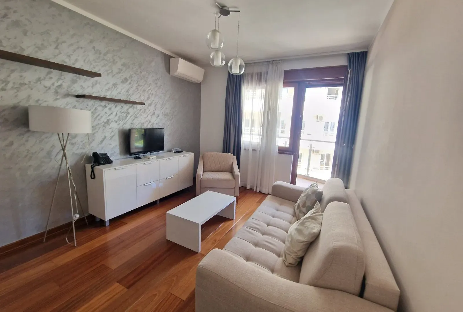 Prodaja, trosoban stan, 94m², Bečići, Budva