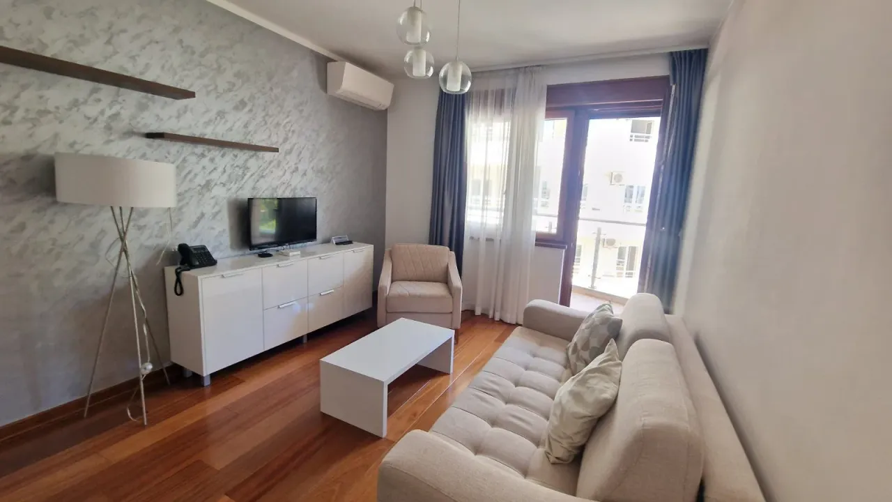 Sale, three bedroom apartment, 94m², Bečići, Budva