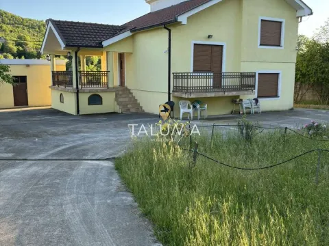 Izdavanje, kuća, 170m², Spuž, Danilovgrad