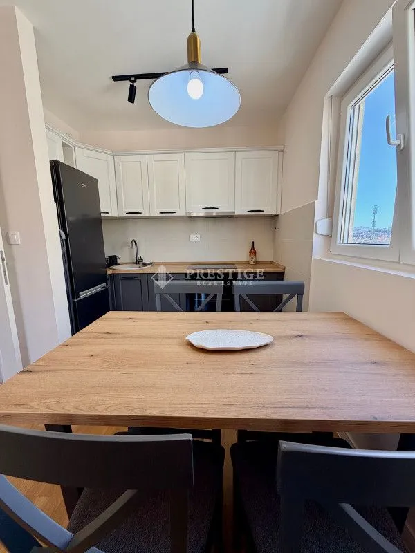 Rent, one bedroom apartment, 42m², Pobrežje, Podgorica