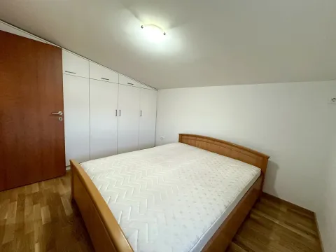 Izdavanje, jednosoban stan, 50m², Zagorič, Podgorica - image 6