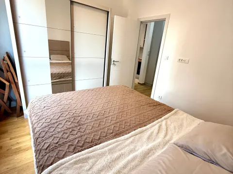 Izdavanje, jednosoban stan, 37m², Tološi, Podgorica - image 7