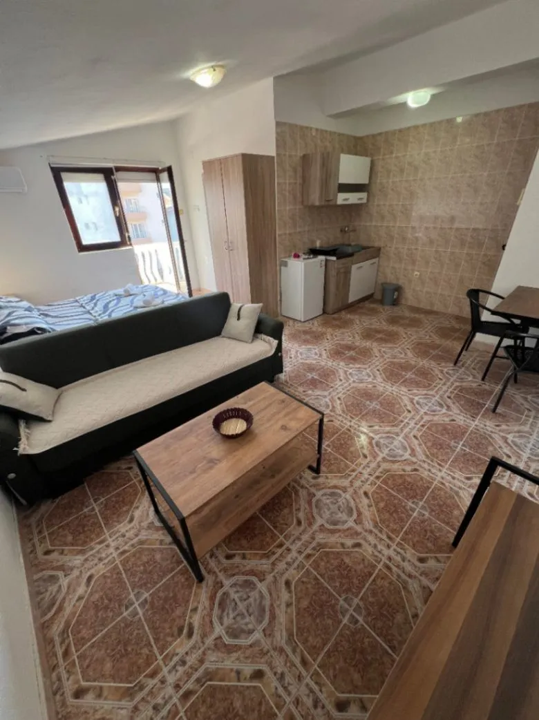Rent, studio apartment, 30m², Šušanj, Bar