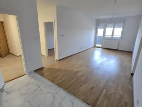 Prodaja, četvorosoban stan, 95m², Avijatičarsko naselje, Novi Sad Sve Podlokacije - image 5