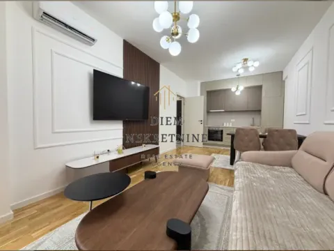 Izdavanje, dvosoban stan, 70m², Stari Aerodrom, Podgorica - image 6