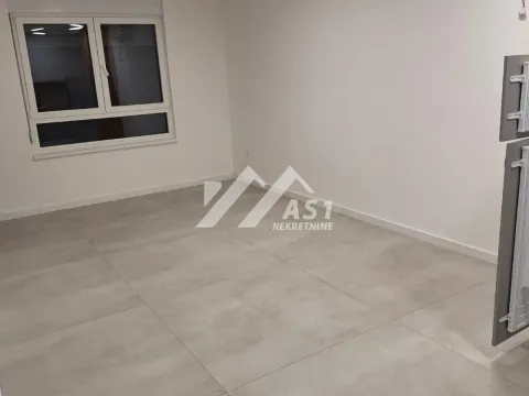 Rent, three bedroom apartment, 60m², Telep, Novi Sad Sve Podlokacije - image 3