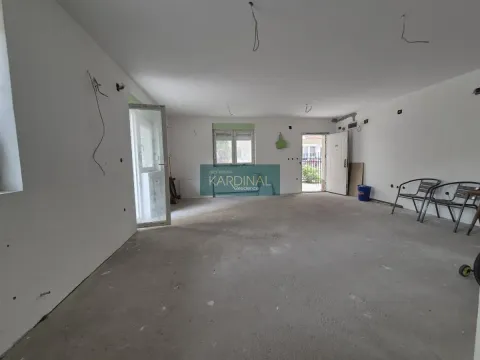 Prodaja, kuća, 142m², Tabane, Jagodina - image 3