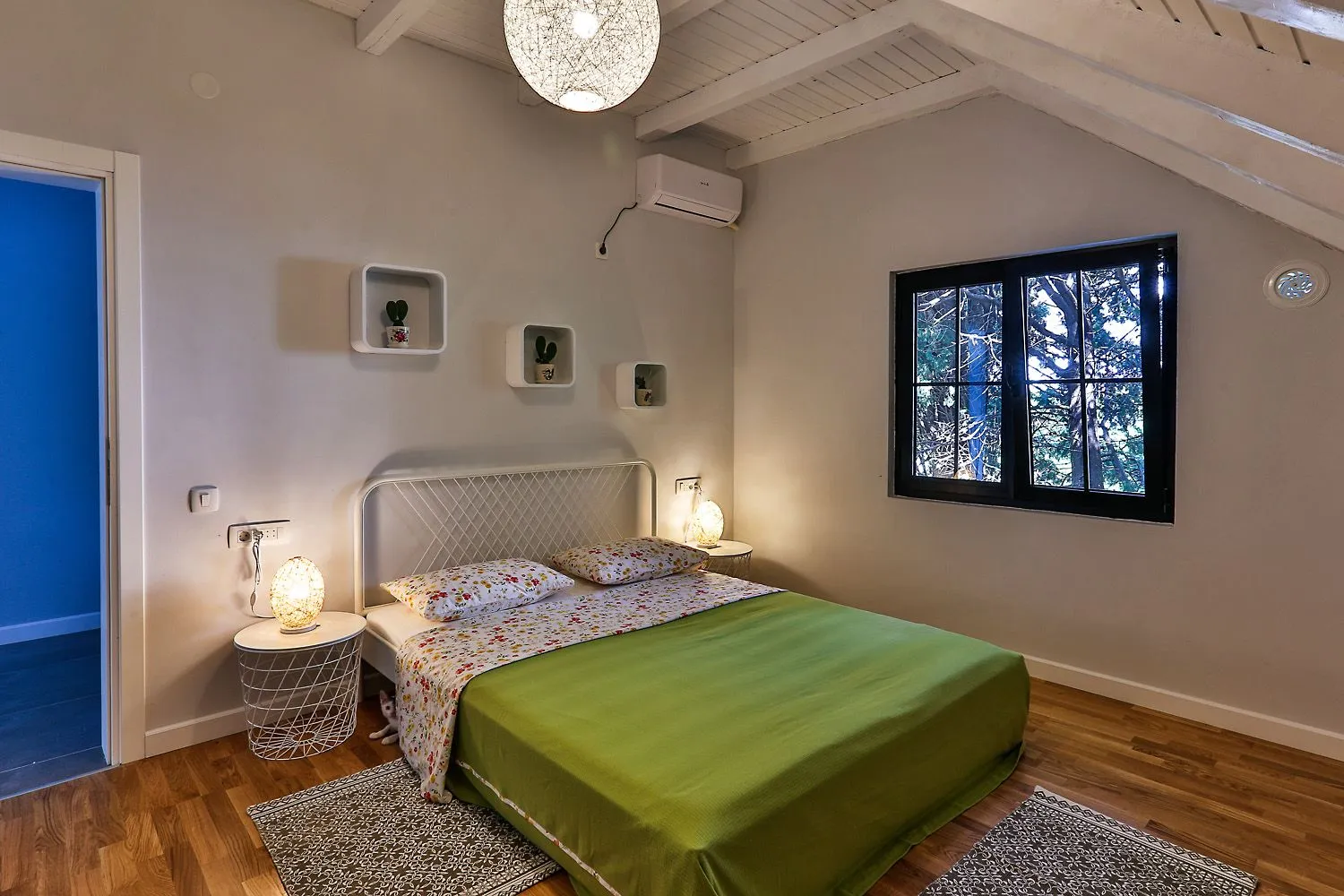 Sale, house, 190m², Sutomore, Bar