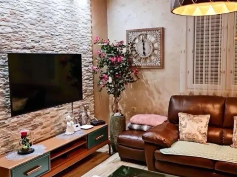 Izdavanje, kuća, 150m², Grbe, Danilovgrad - image 3