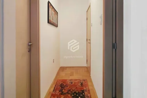Izdavanje, trosoban stan, 96m², Preko Morače, Podgorica - image 7