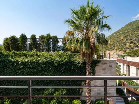 Sale, two bedroom apartment, 146m², Budva, Crna Gora - image 23