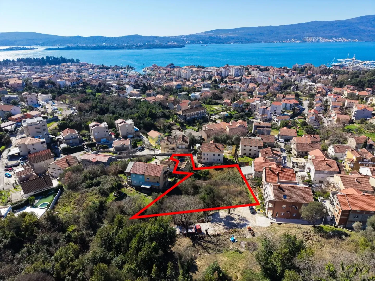Prodaja, plac, 1872m², Tivat, Crna Gora