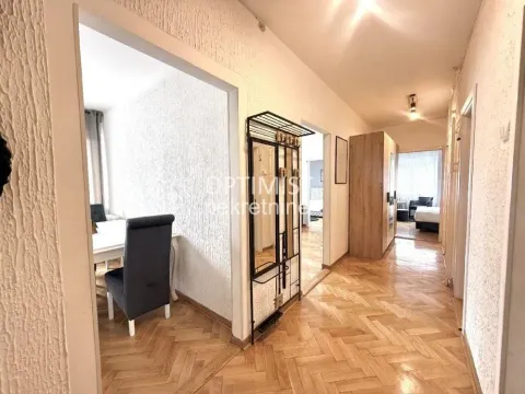 Izdavanje, trosoban stan, 75m², Savski Venac, Beograd - image 12