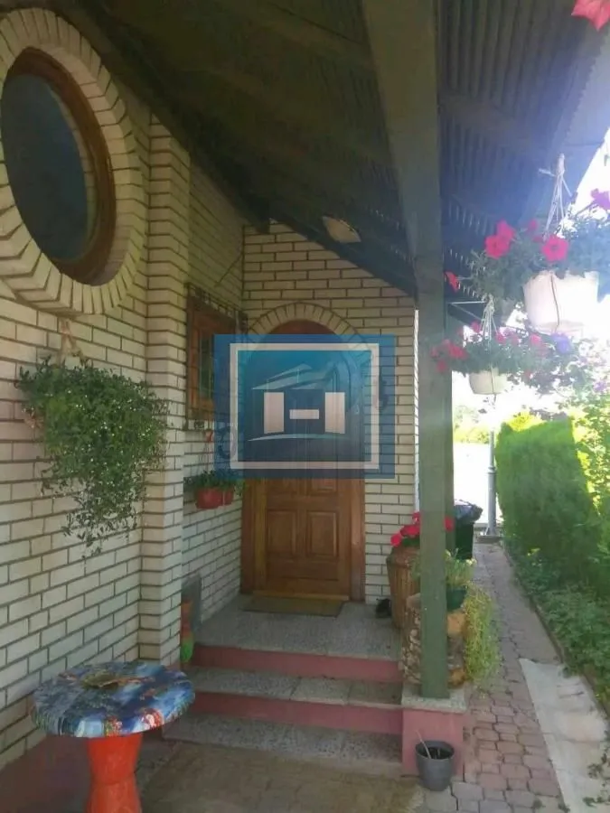 Prodaja, kuća, 350m², Lipova, Vrnjačka Banja