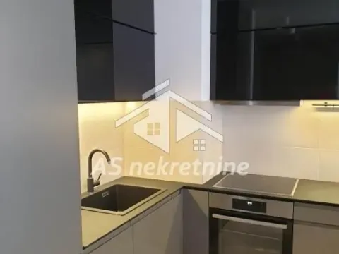 Rent, four bedroom apartment, 125m², Stari Grad, Beograd - image 10