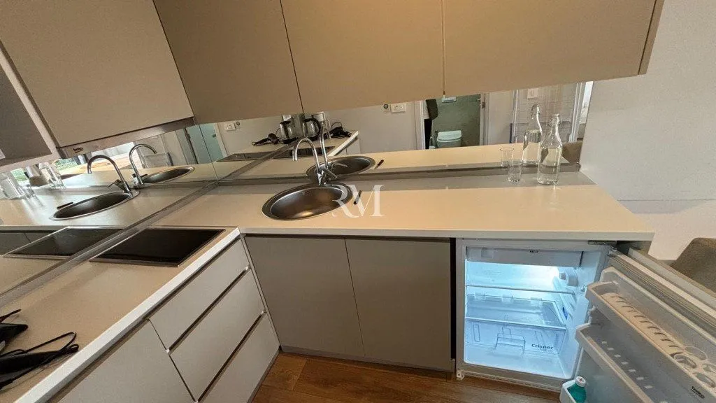 Sale, studio apartment, 23m², Kavač, Kotor