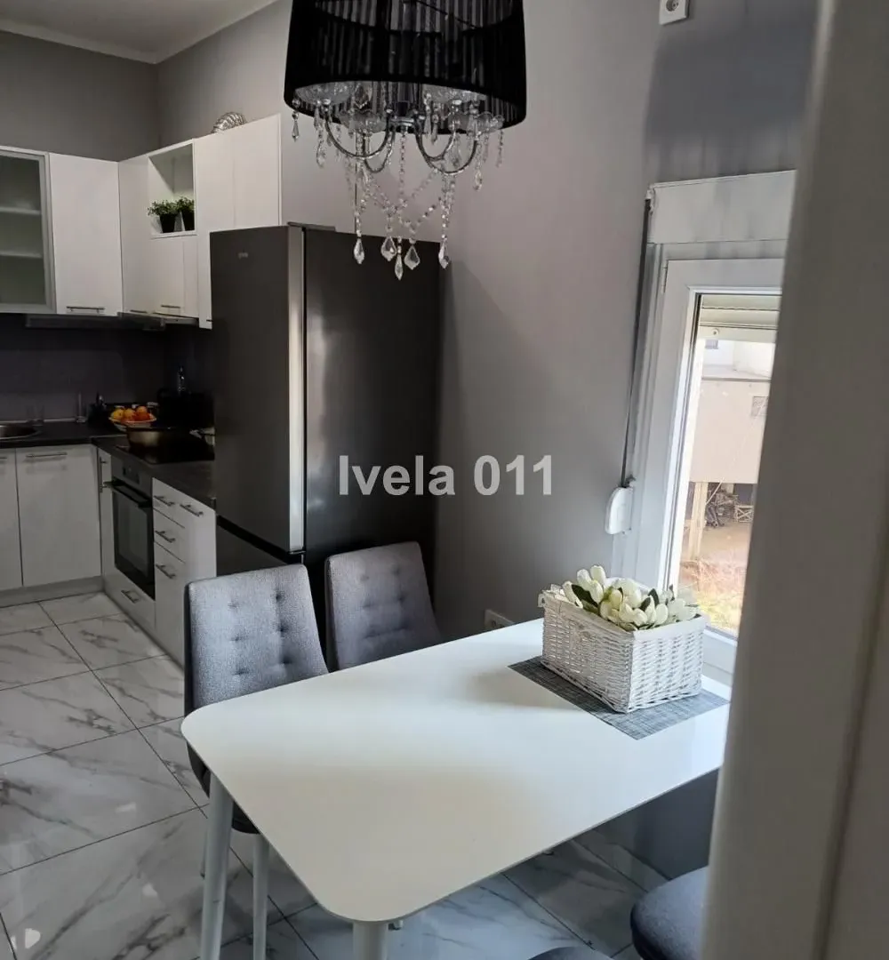 Rent, office space, 146m², Đeram Pijaca, Beograd