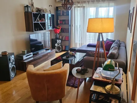 Prodaja, jednosoban stan, 52m², Blok 6, Podgorica - image 4