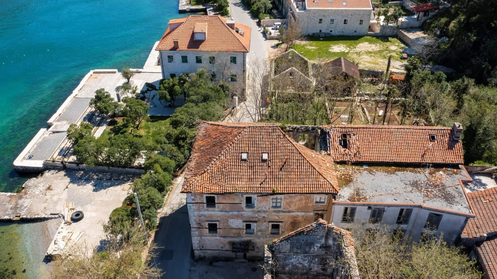 Prodaja, kuća, 2490m², Kotor, Crna Gora