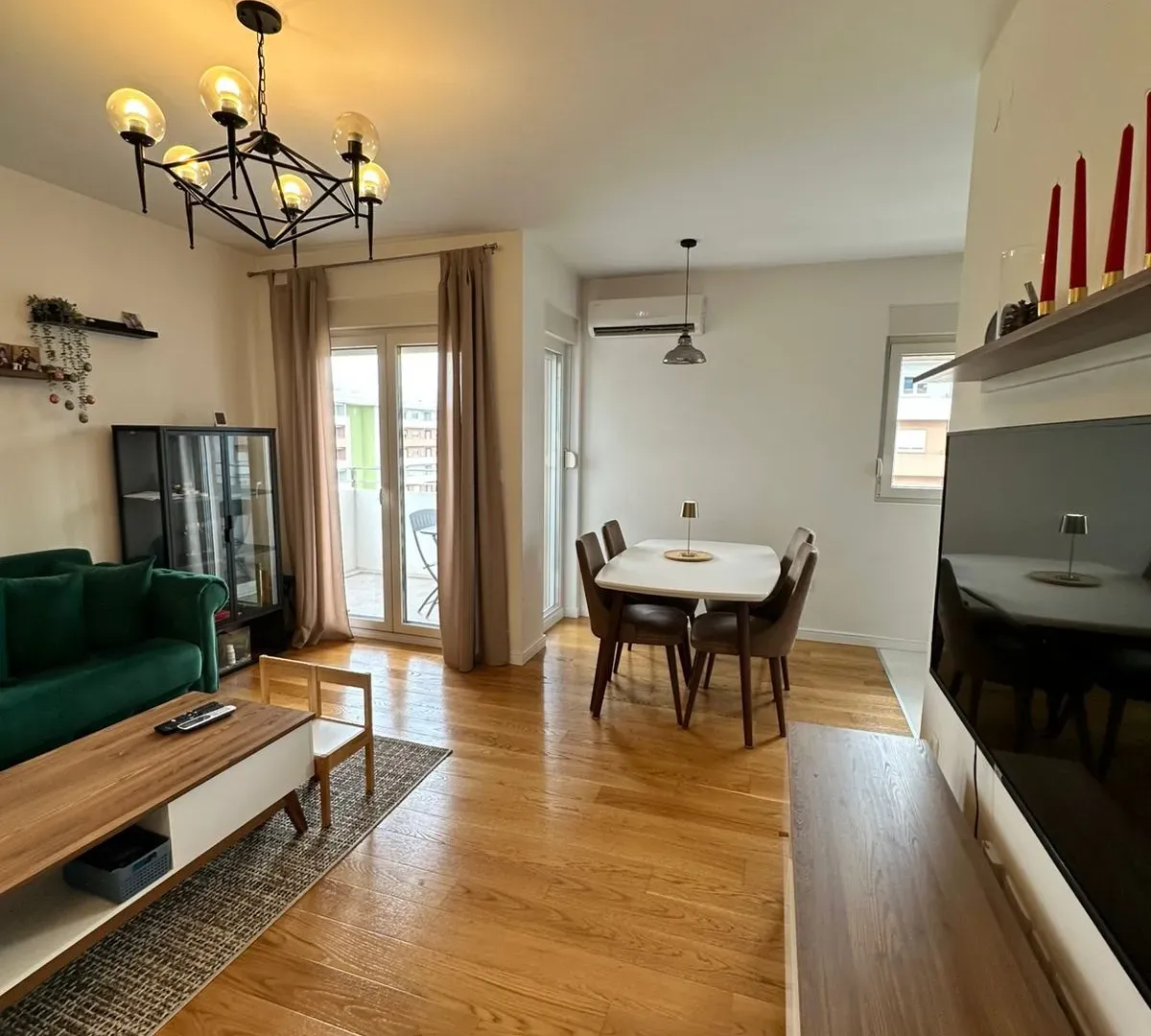 Rent, two bedroom apartment, 70m², Central Point, Podgorica