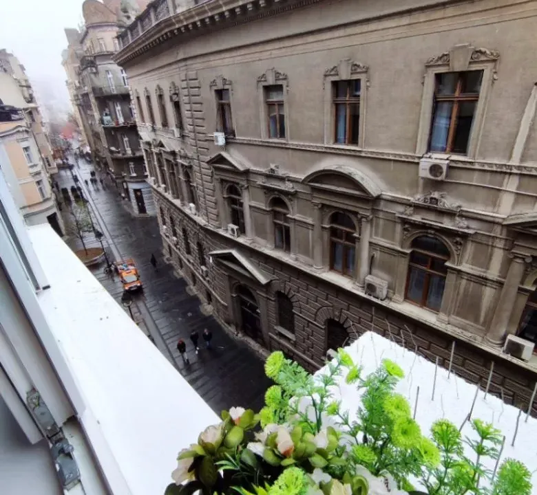 Izdavanje, jednosoban stan, 40m², Stari Grad, Beograd