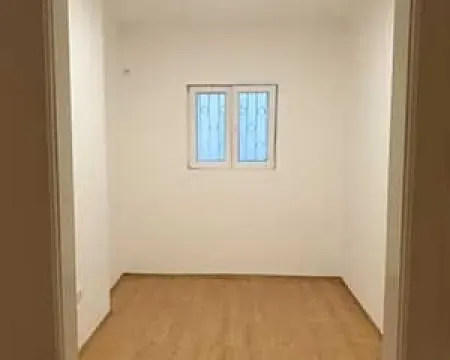 Izdavanje, kuća, 300m², Neimar, Vračar Sve Podlokacije - image 8