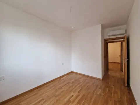Sale, two bedroom apartment, 62m², Bečići, Budva - image 13
